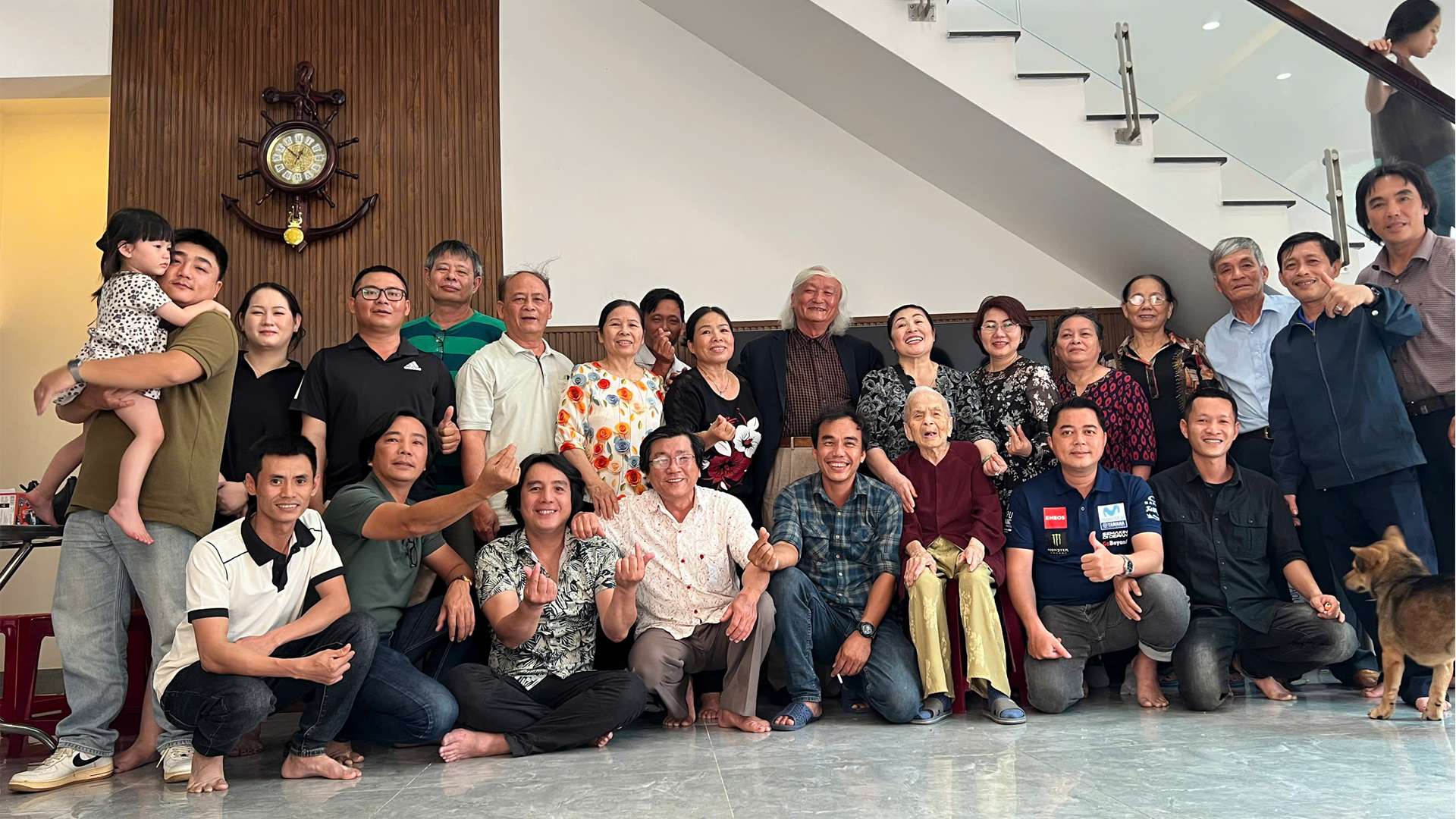 Thông báo cung cấp thông tin